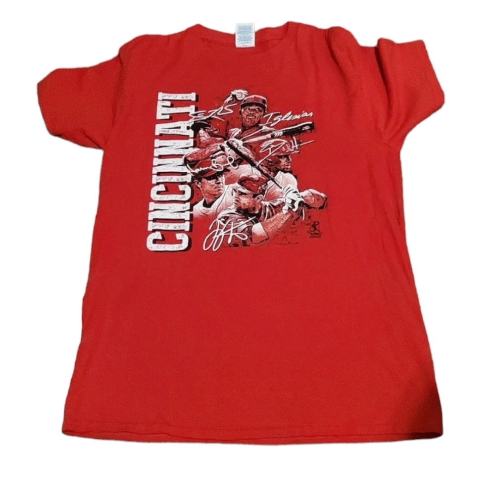Cincinnati Reds 2016 Delta T Shirt Med